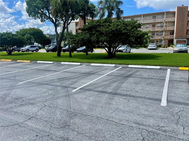 2042 Newcastle C 2042, Boca Raton, FL 33434