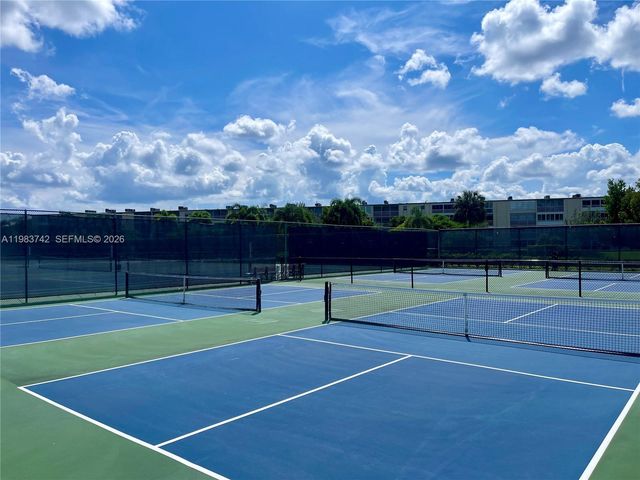 2042 Newcastle C 2042, Boca Raton, FL 33434