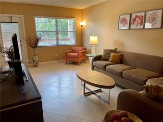 2042 Newcastle C 2042, Boca Raton, FL 33434