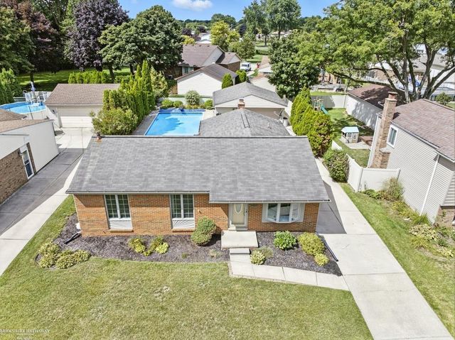 42011 Clayton Street, Clinton Township, MI 48038