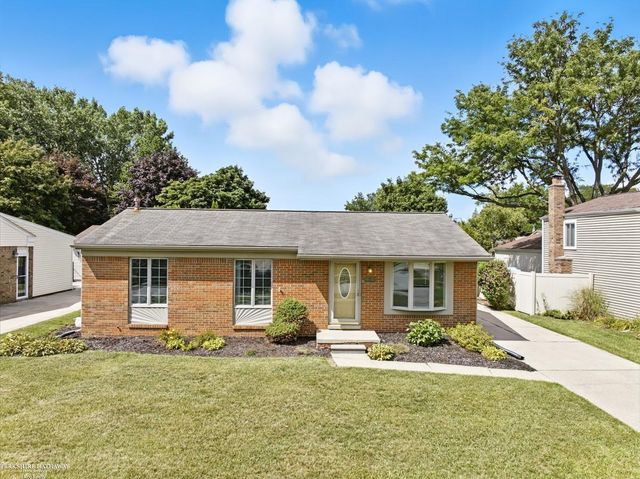 42011 Clayton Street, Clinton Township, MI 48038