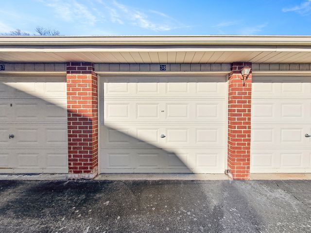 6970 Heritage Circle 5-2A, Orland Park, IL 60462