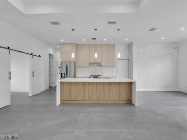 11153 Carnegie AVE, Englewood, FL 34224