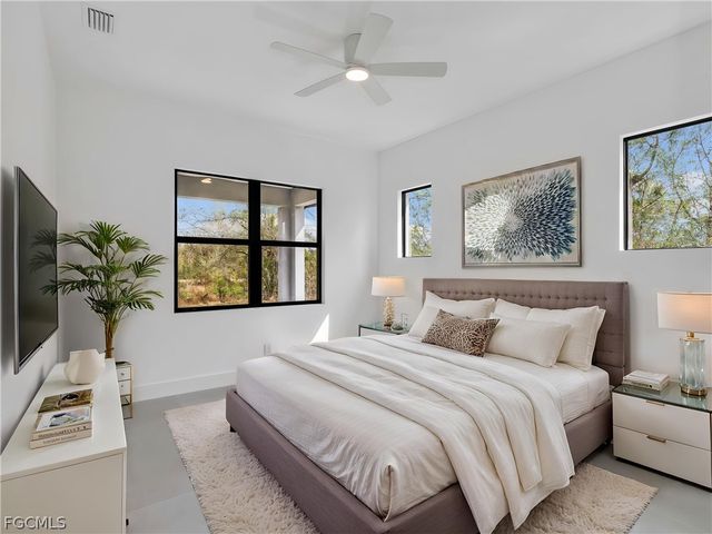 11153 Carnegie AVE, Englewood, FL 34224