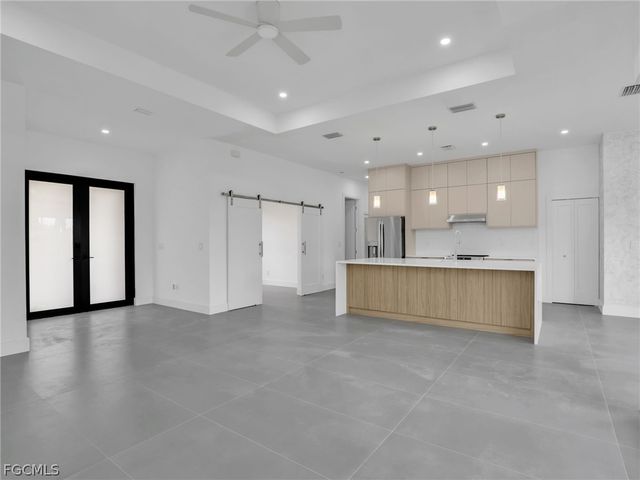 11153 Carnegie AVE, Englewood, FL 34224