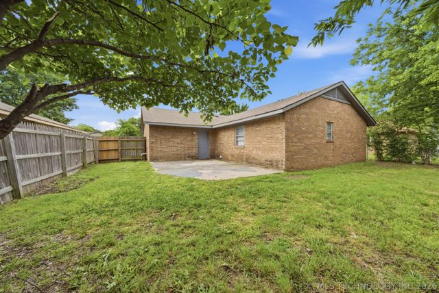 525 Chief Stand Waite Lane, Catoosa, OK 74015