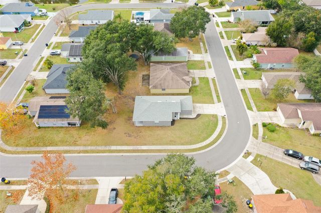 137 EAGLE POINT BOULEVARD, Auburndale, FL 33823