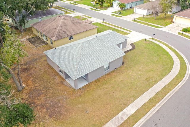137 EAGLE POINT BOULEVARD, Auburndale, FL 33823