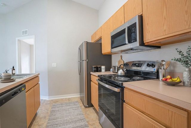 137 EAGLE POINT BOULEVARD, Auburndale, FL 33823