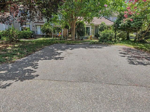 812 Green Ridge Drive, Raleigh, NC 27609