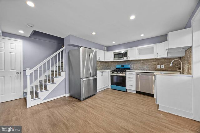 8136 GRAY HAVEN RD, Dundalk, MD 21222