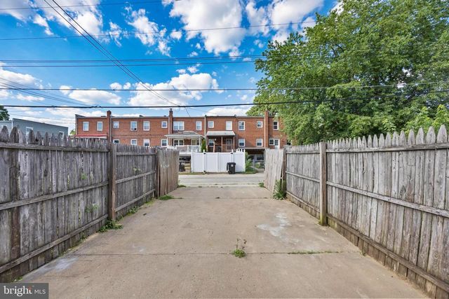8136 GRAY HAVEN RD, Dundalk, MD 21222