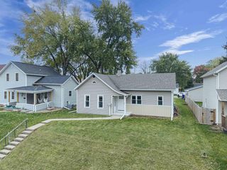 113 W 4TH STREET, Kaukauna, WI 54130