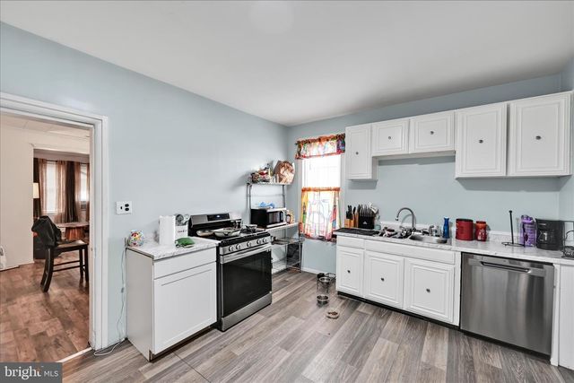 131 N CEDAR ST, York, PA 17401