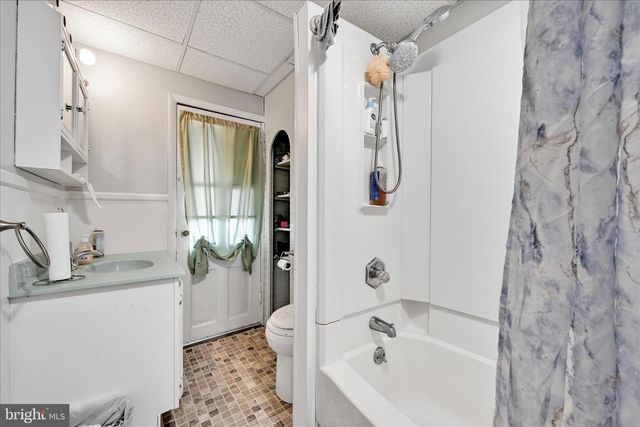 131 N CEDAR ST, York, PA 17401