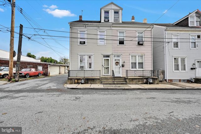 131 N CEDAR ST, York, PA 17401