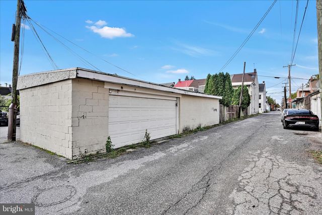 131 N CEDAR ST, York, PA 17401