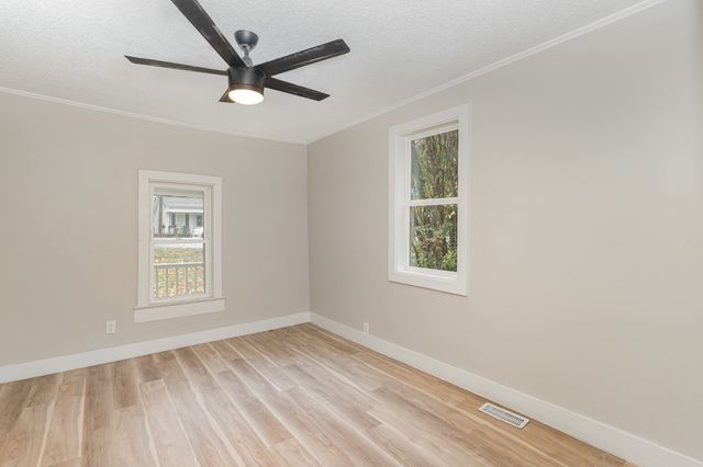 1828 S Main St, Columbia, TN 38401