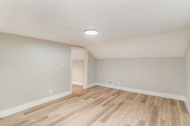 1828 S Main St, Columbia, TN 38401