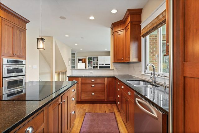 55755 Davis Lane, Dowagiac, MI 49047