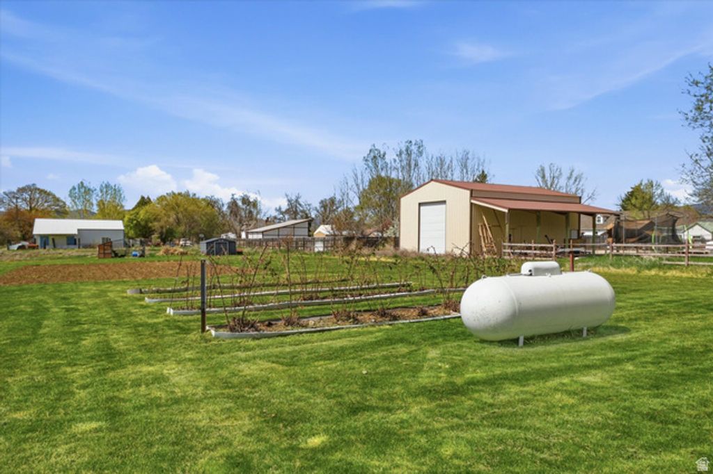Image 45 of property listing at 200 BIRCH ST, Malad City, ID 83252