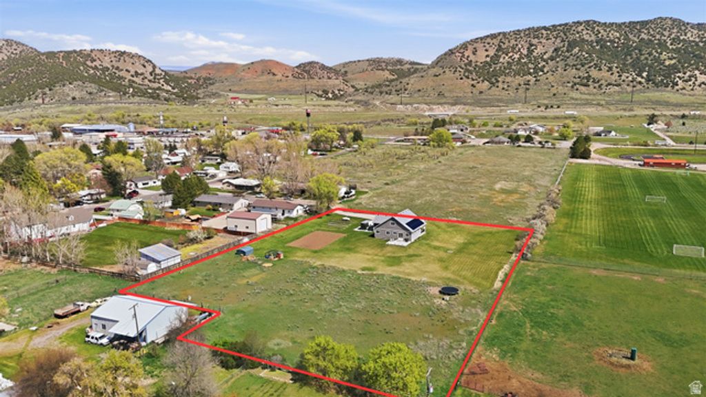 Image 55 of property listing at 200 BIRCH ST, Malad City, ID 83252