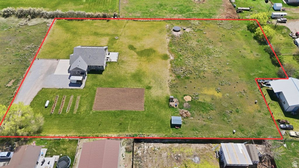 Image 56 of property listing at 200 BIRCH ST, Malad City, ID 83252