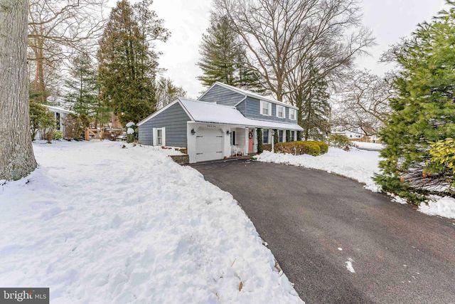 2212 LANTERN LN, Lafayette Hill, PA 19444