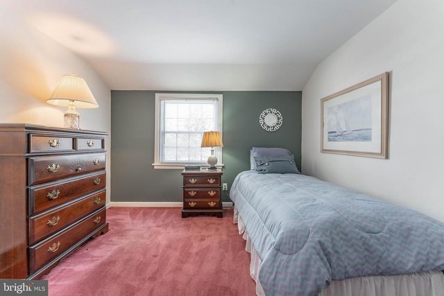 2212 LANTERN LN, Lafayette Hill, PA 19444