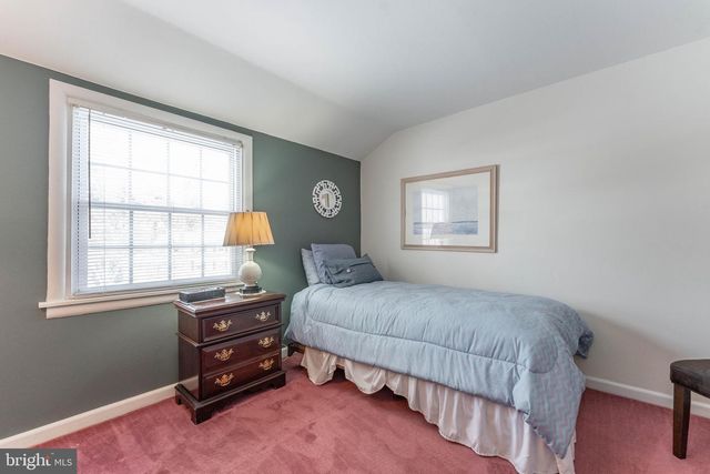 2212 LANTERN LN, Lafayette Hill, PA 19444