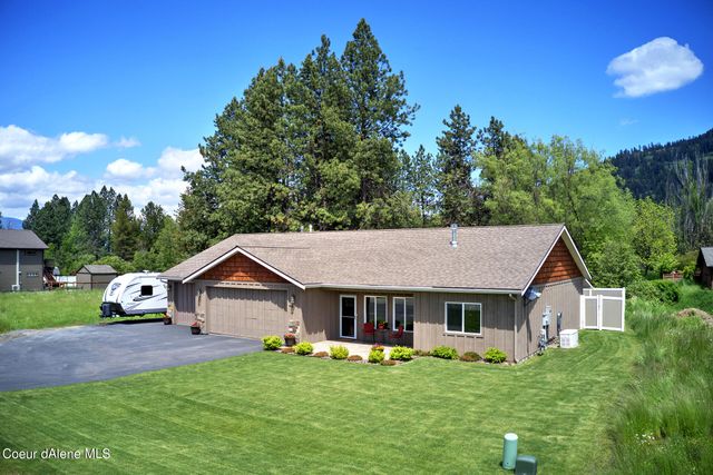 485 Birch Haven Dr, Sagle, ID 83860