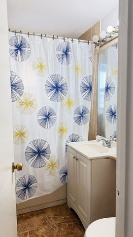 11116 66th Ave Apt 3B, New York City, NY 11375