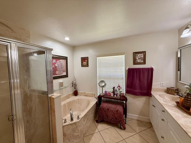 4515 W 7th St Street W, Lehigh Acres, FL 33971