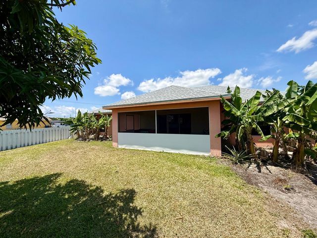 4515 W 7th St Street W, Lehigh Acres, FL 33971