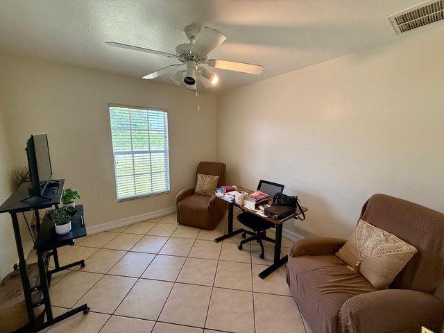 4515 W 7th St Street W, Lehigh Acres, FL 33971