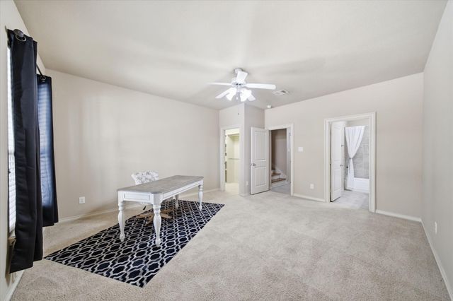 15 Laurelwood Drive, Houston, TX 77058
