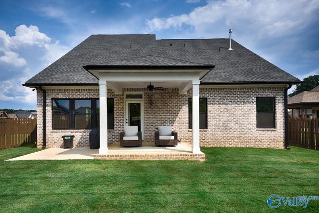 8302 Helen Homes Way SW, Huntsville, AL 35802