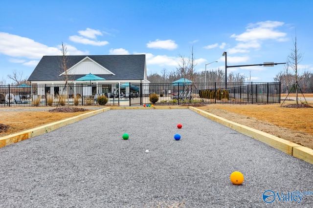 8302 Helen Homes Way SW, Huntsville, AL 35802