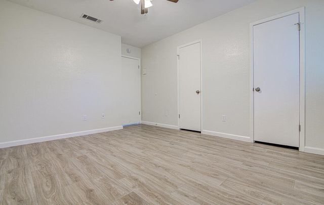 5301 Indio CIR A, Austin, TX 78745