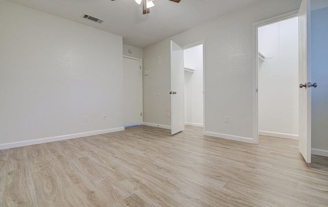 5301 Indio CIR A, Austin, TX 78745