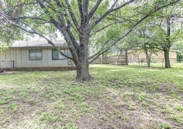 5301 Indio CIR A, Austin, TX 78745
