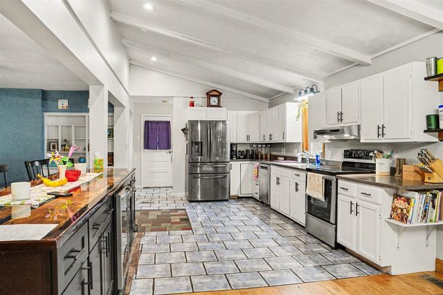 4071 S 7th Street, Kalamazoo, MI 49009