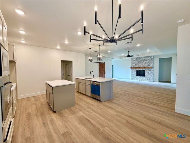 7712 Soapstone Court, Moody, TX 76502