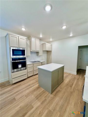 7712 Soapstone Court, Moody, TX 76502