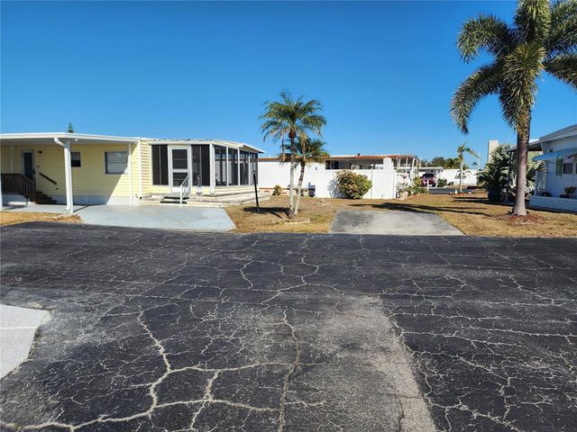 5414 BURMA COURT, Bradenton, FL 34207