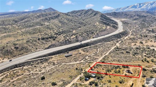 8322 Lebec Road, Pinon Hills, CA 92372