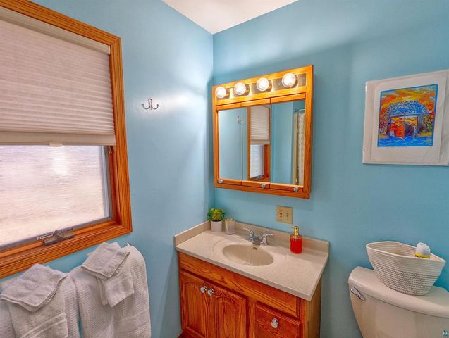 5633 Oakes Ave, Superior, WI 54880