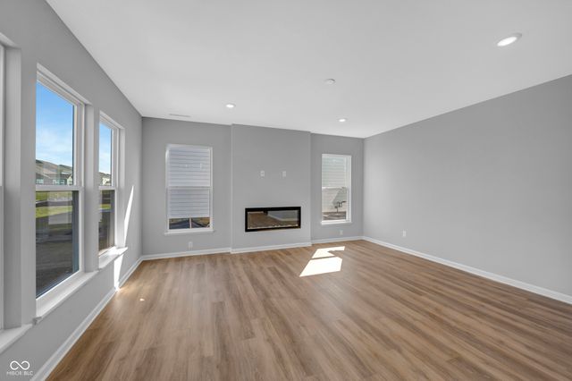 17122 Cowbell Drive, Noblesville, IN 46060