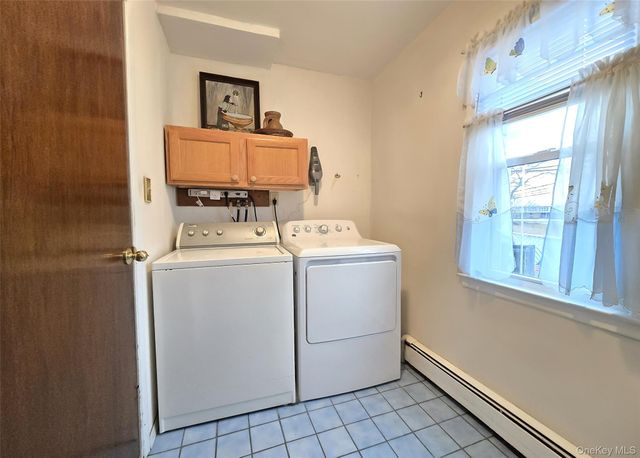 1 Jamar Lane, Ronkonkoma, NY 11779