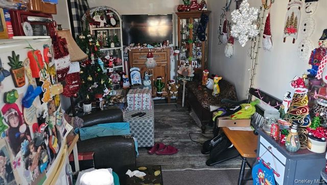 1 Jamar Lane, Ronkonkoma, NY 11779